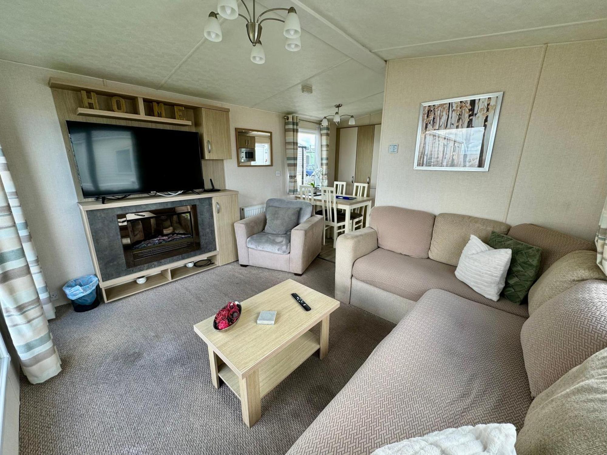New Sea View Platinum Caravan With Huge Decking Newcastle upon Tyne Exterior photo